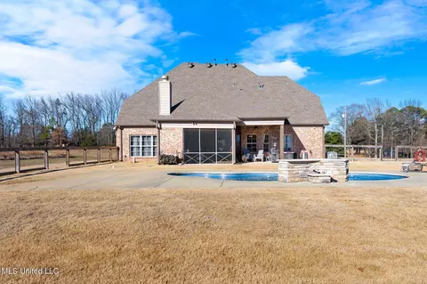 Other - 4883 W Oak Grove Rd, Hernando, MS 38632 photo 6 of 9