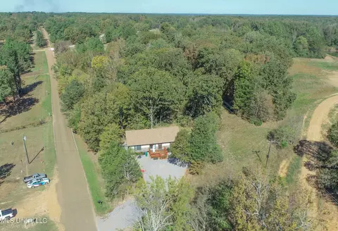 2650 County Road 170, Oakland, MS 38948