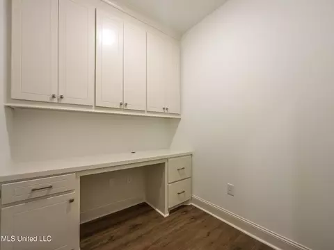 Other - 947 Riverside Ln, Pearl, MS 39208 photo 3 of 5