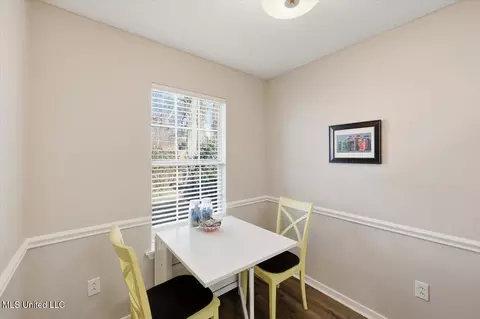 Dining - 129 Shadow Hill Dr, Madison, MS 39110 photo 1 of 1