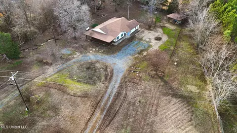 390 Victoria Rd, Byhalia, MS 38611