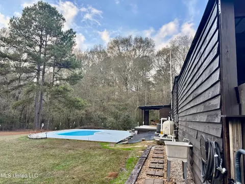 Exterior - 1614 Hwy 583, Jayess, MS 39641 photo 7 of 13