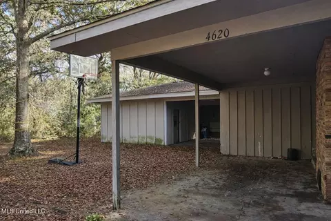Exterior - 4620 Sutton Ave, Moss Point, MS 39563 photo 5 of 5