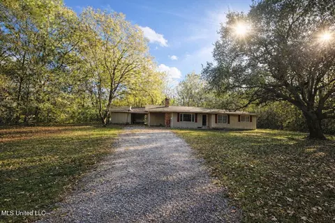 4620 Sutton Ave, Moss Point, MS 39563