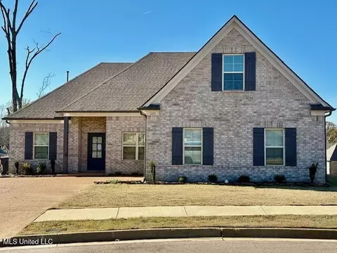1123 Peggy Cv, Hernando, MS 38632