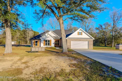 24258 Misty Ln, Lucedale, MS 39452 photo 3