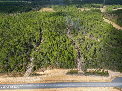 lot2 N Crawford Ln, Kiln, MS 39556
