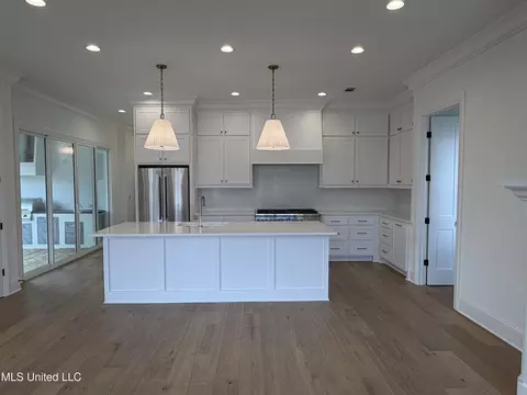 Kitchen - 105 Commonwealth Dr, Madison, MS 39110 photo 1 of 1