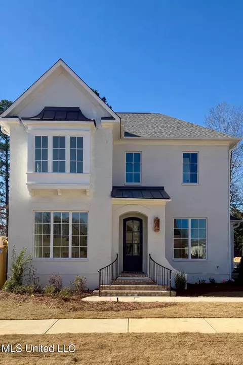 105 Commonwealth Dr, Madison, MS 39110