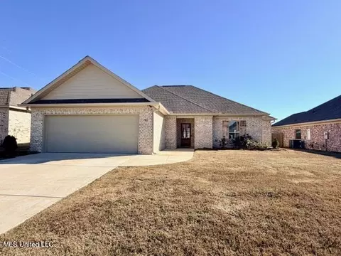 706 Cottonwood Way, Pearl, MS 39208
