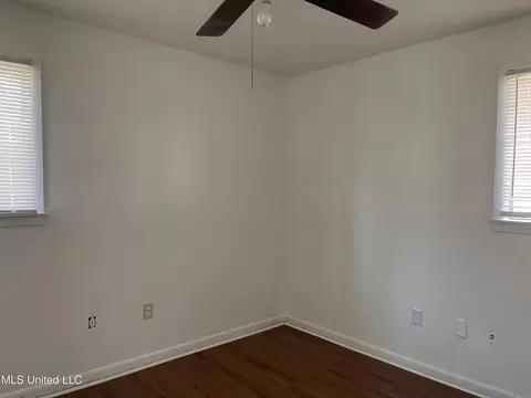 Bedroom - 1148 Marble St, Jackson, MS 39212 photo 5 of 7