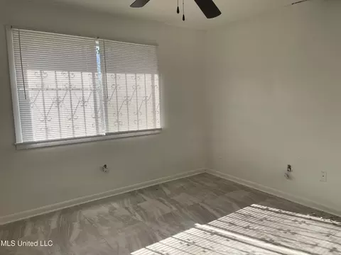 Bedroom - 1148 Marble St, Jackson, MS 39212 photo 4 of 7