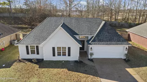 5607 Blocker St, Olive Branch, MS 38654