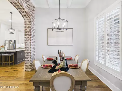 Dining - 409 Pilot Cir, Brandon, MS 39047 photo 1 of 5
