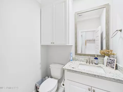 Bath - 409 Pilot Cir, Brandon, MS 39047 photo 5 of 5