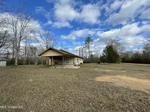 Exterior - 1047 Pearl Valley Rd, Wesson, MS 39191 photo 1 of 1