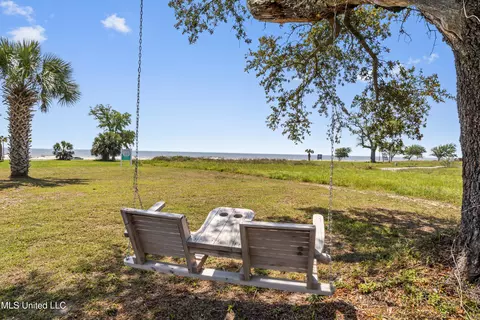 Land Woodward Avenue, Gulfport, MS 39501