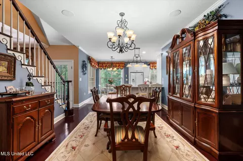 Dining - 10 Lakeview Dr, Purvis, MS 39475 photo 1 of 3