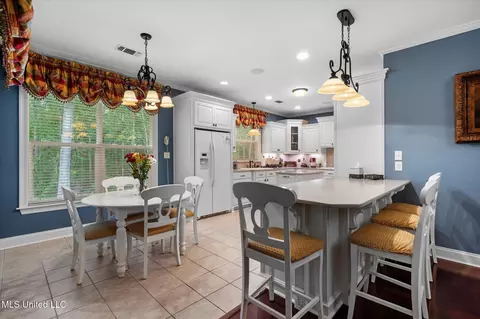 Kitchen - 10 Lakeview Dr, Purvis, MS 39475 photo 5 of 5