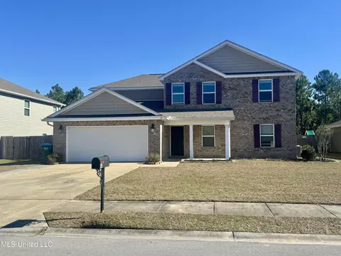 49 Whisperwood Ln, Ocean Springs, MS 39564