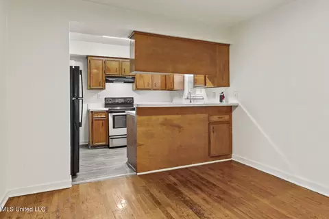 4670 Londonderry Dr, Jackson, MS 39206 photo 8