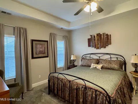 Bedroom - 521 Abey Ln, Hernando, MS 38632 photo 3 of 11