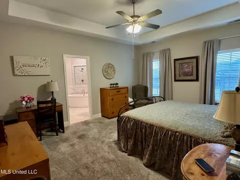 Bedroom - 521 Abey Ln, Hernando, MS 38632 photo 1 of 11