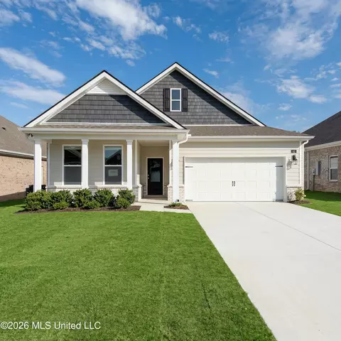 62 Powell Pl, Byhalia, MS 38611
