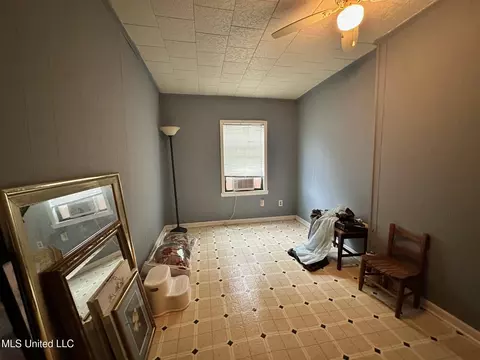 Bedroom - 7 Junkin St, Natchez, MS 39120 photo 3 of 3