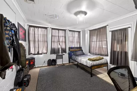 Bedroom - 7621 Elder Ferry Rd, Moss Point, MS 39563 photo 3 of 6