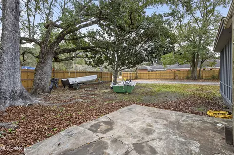 Exterior - 7621 Elder Ferry Rd, Moss Point, MS 39563 photo 6 of 10
