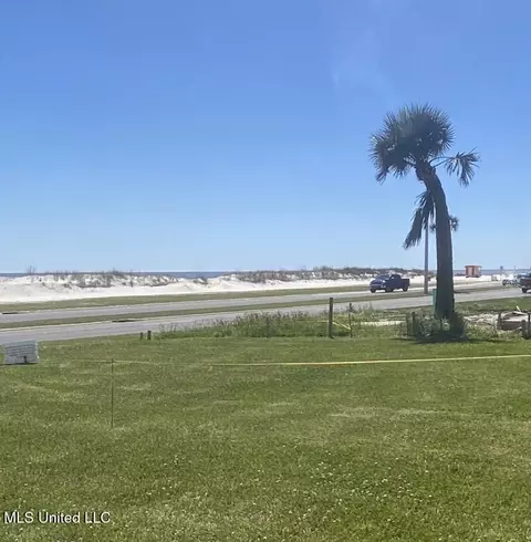 1602 Beach Blvd, Biloxi, MS 39531