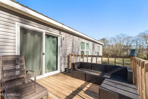36 Powers Dr, Laurel, MS 39443 photo 33