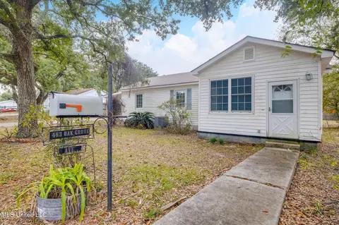 463 Oak Grove Ave, Gulfport, MS 39507
