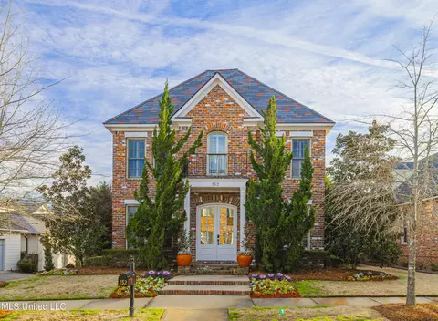 152 Harper St, Ridgeland, MS 39157
