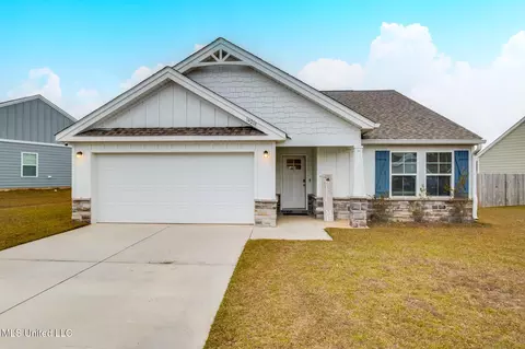 14208 Sanctuary Trails Dr, Gulfport, MS 39503