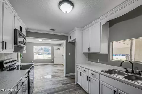 Other - 5137 Bay Ave, Moss Point, MS 39563 photo 3 of 11