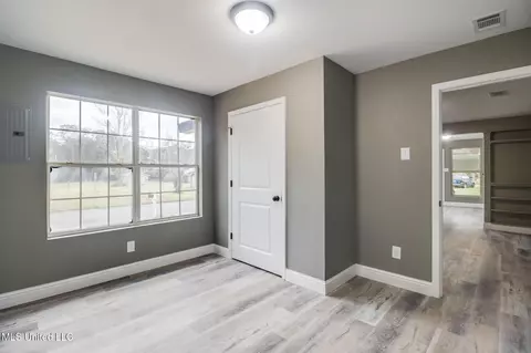 Other - 5137 Bay Ave, Moss Point, MS 39563 photo 5 of 11