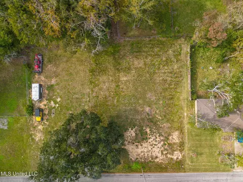 211 Gates Ave, Long Beach, MS 39560 photo 6