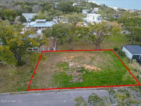103 E Azalea Dr, Long Beach, MS 39560