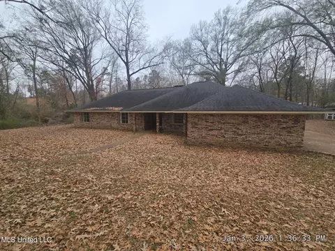 43 Melanie Rd, Natchez, MS 39120