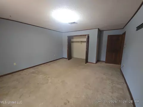 Bedroom - 43 Melanie Rd, Natchez, MS 39120 photo 2 of 2