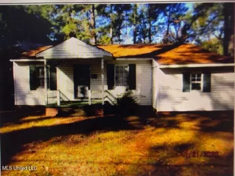 3565 Bowers St, Jackson, MS 39212