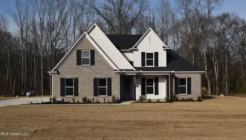 227 Centerline Roper, Byhalia, MS 38611