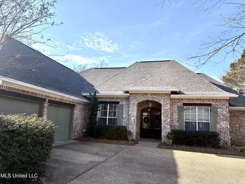 1205 Woodberry Dr, Madison, MS 39110