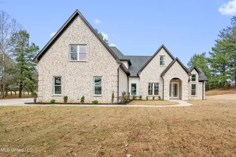 4304 Edwin Rd, Horn Lake, MS 38637