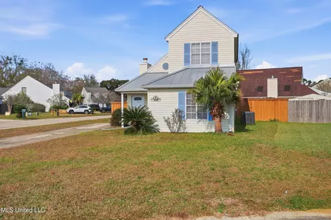4448 Jeremiah Cv, D'iberville, MS 39540