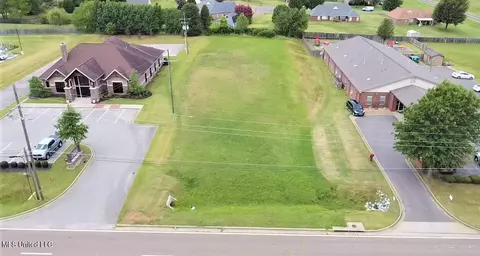 403 Getwell Rd, Southaven, MS 38671
