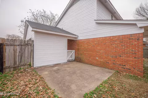 Exterior - 349 Audubon Cir, Brandon, MS 39047 photo 3 of 6