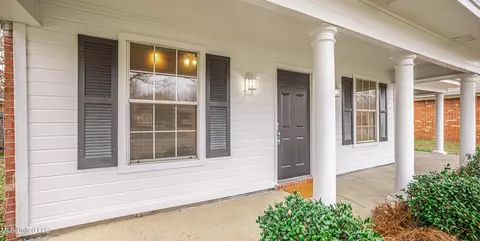 Exterior - 349 Audubon Cir, Brandon, MS 39047 photo 6 of 6